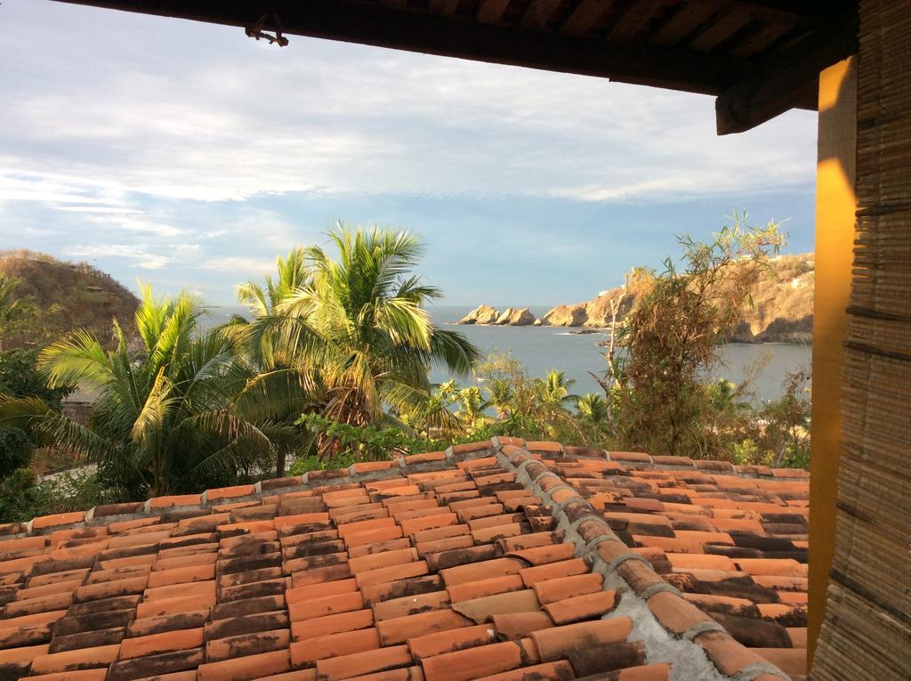 ホテル Casa Gundi Y Tomas Puerto Ángel エクステリア 写真