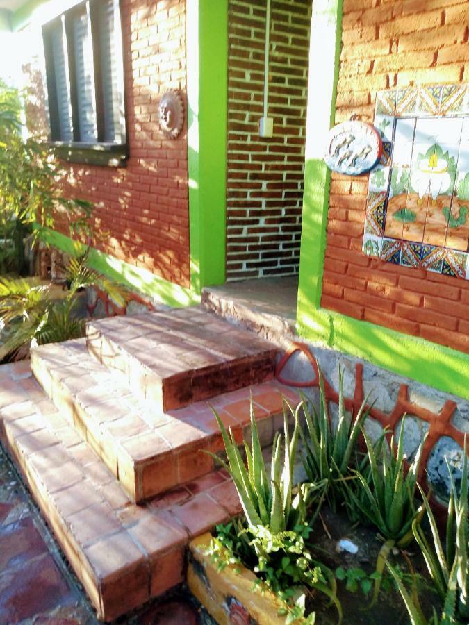 ホテル Casa Gundi Y Tomas Puerto Ángel エクステリア 写真