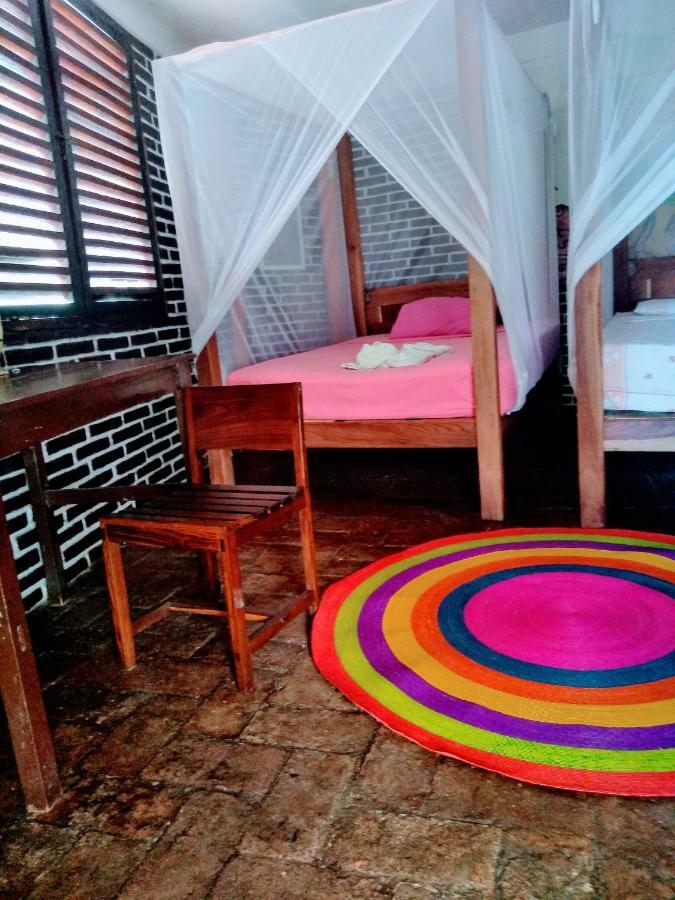 ホテル Casa Gundi Y Tomas Puerto Ángel エクステリア 写真