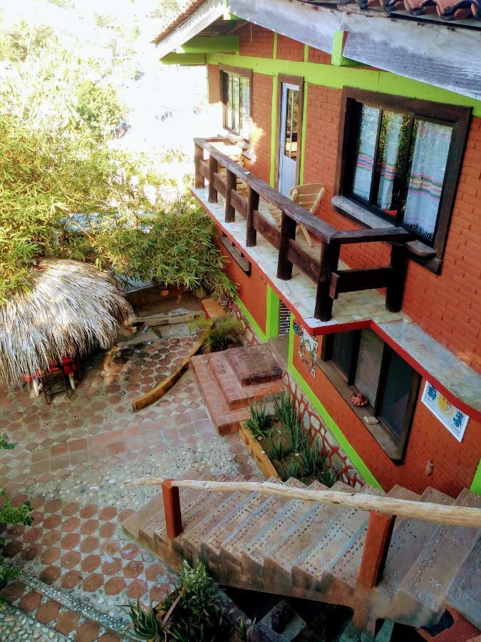 ホテル Casa Gundi Y Tomas Puerto Ángel エクステリア 写真